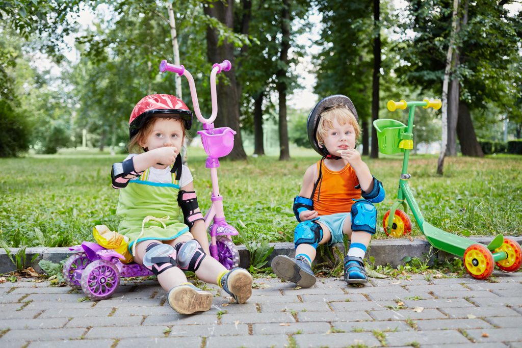 With spring approaching, the park is probably on your calendar. Just follow these simple tips for park days to ensure a fun and safe adventure.